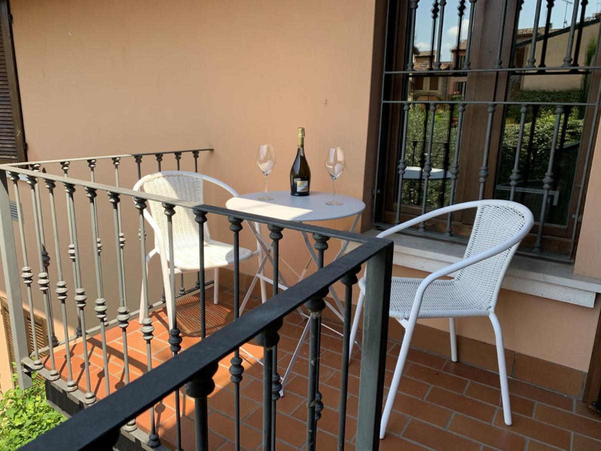 Casa Mariposa Desenzano del Garda Exterior foto